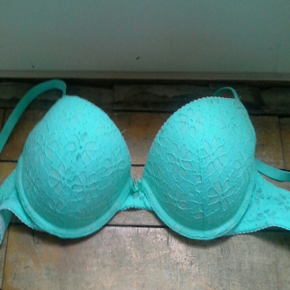 Mint Bra from gilly hicks