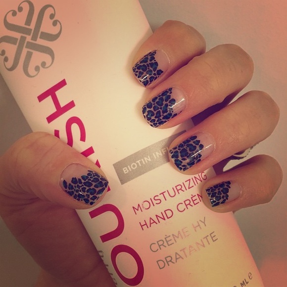 "Spotted" Jamberry Nail Wrap