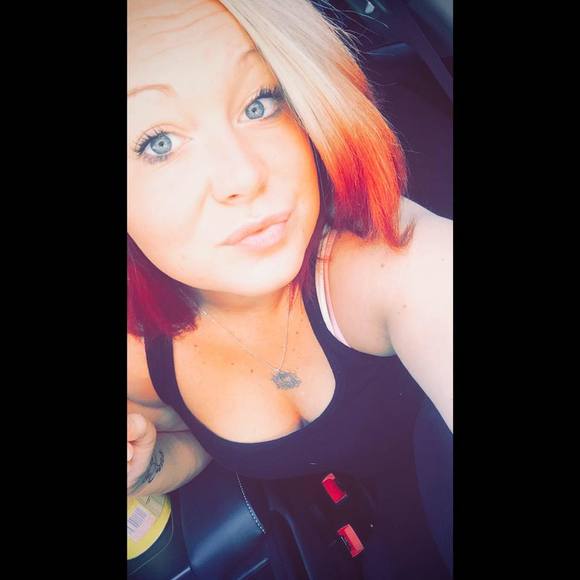 Meet your Posher, Kelsey - Picture 1 of 1