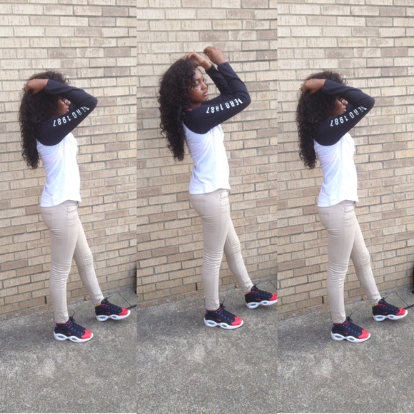 Reebok questions - Picture 3 of 3