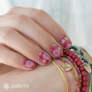 "Nepal Relief"  Exclusive Jamberry Nail Wrap