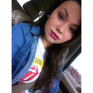 Meet your Posher, Kristen