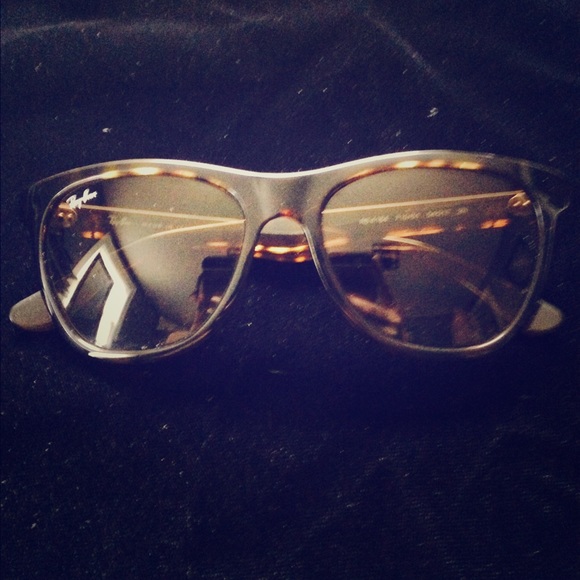 Ray-Ban Accessories - 💥sale💥Authentic Ray-Bans