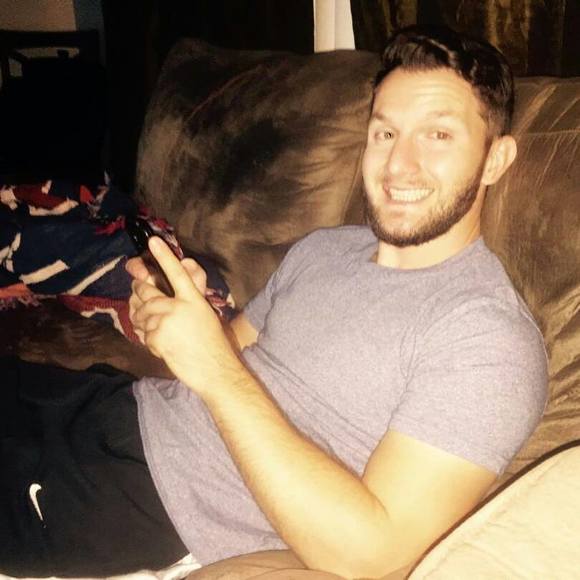 Meet your Posher, Jonathan - Picture 1 of 1