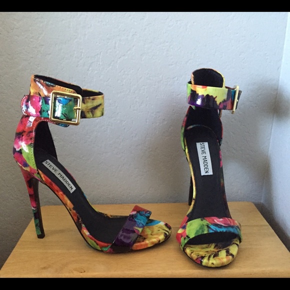 Steve Madden  heels - Picture 2 of 3