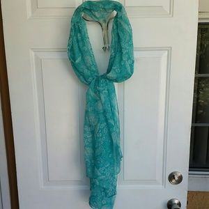 Tiffany blue scarf
