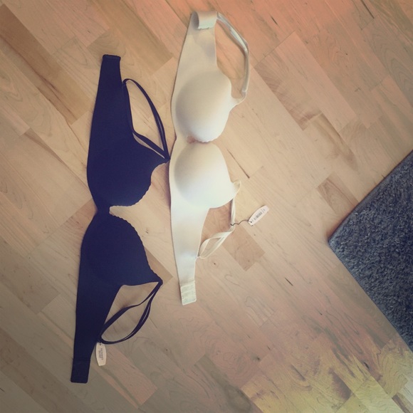 Brand new Victoria's Secret bras