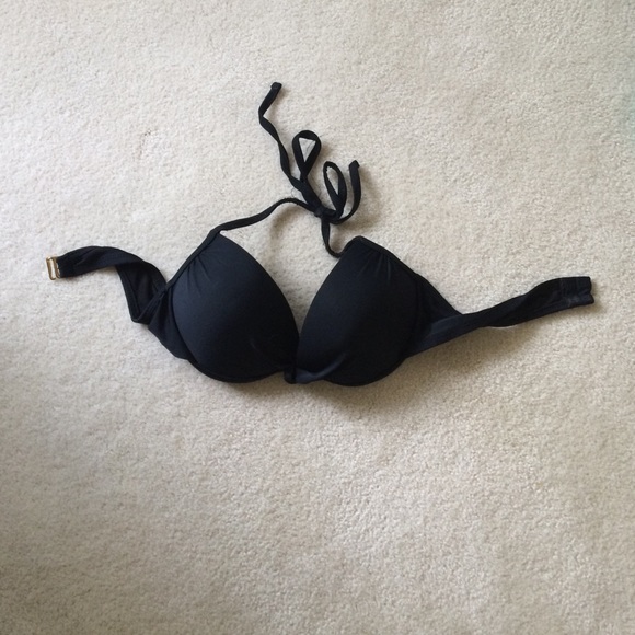 Black push up bikini
