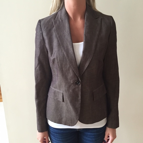 Banana Republic Jackets & Blazers - Banana Republic suit jacket