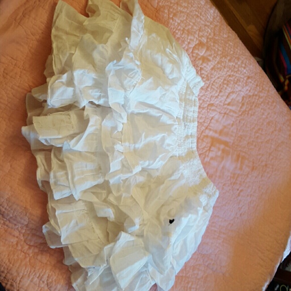 Fun layered white abercrombie  skirt - Picture 1 of 2
