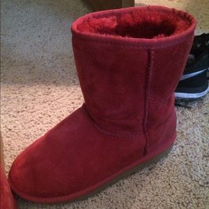 Red Uggs, barely worn!