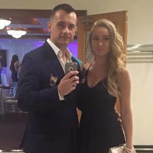 Meet your Posher, Arnela