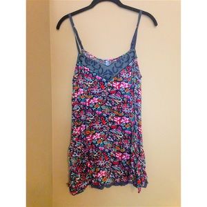 Free color multi color top