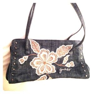 90's club kid Guess purse