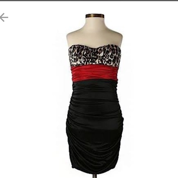 New Strapless black cocktail dress