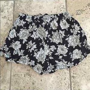 loose brandy melville floral shorts