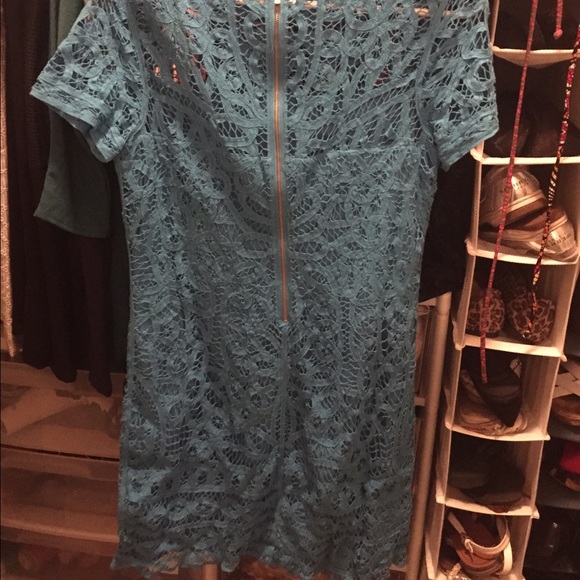 Lilly Pulitzer Lace Dress - Picture 4 of 4