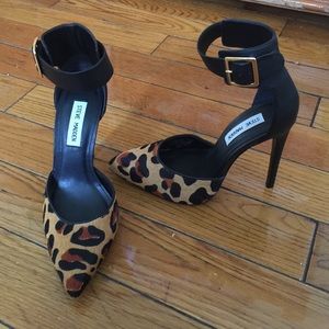 💥Steve Madden Real fur single sole heels 💥