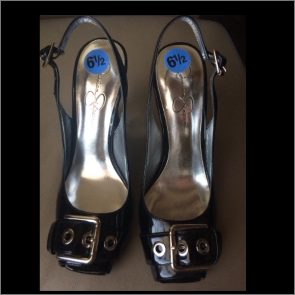 Jessica Simpson slip on