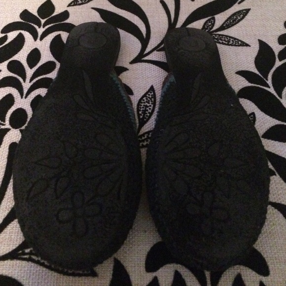 LAST CHANCE! Black Woven Dagonfly Flats NEW! - Picture 4 of 4