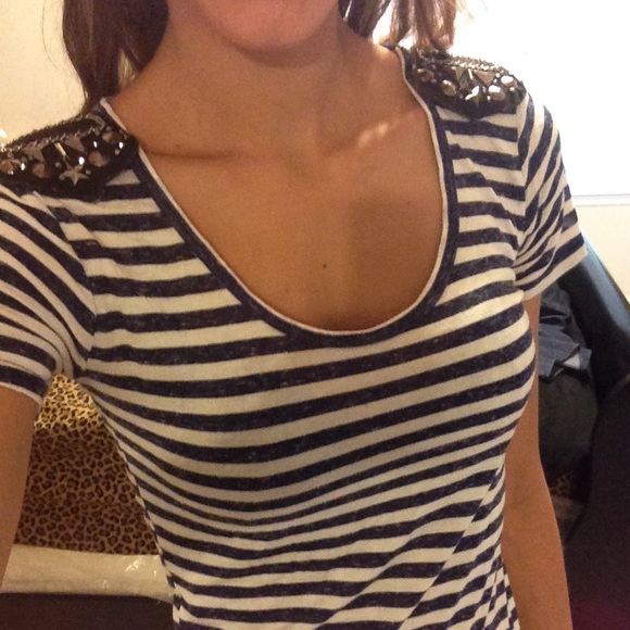 Blue striped shirt - Picture 3 of 4