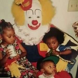 Meet your Posher, Kim