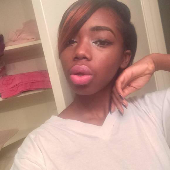 Meet your Posher, Norma - Picture 1 of 1