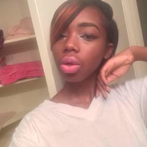 Meet your Posher, Norma