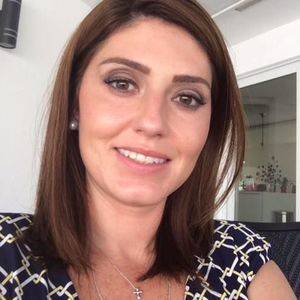 Meet your Posher, Flavia