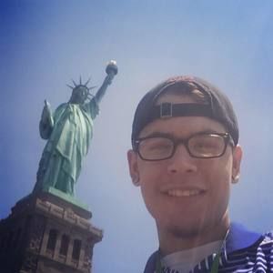 Meet your Posher, Jonathan