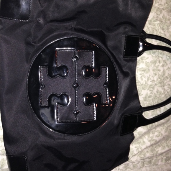 Authentic tory burch bag