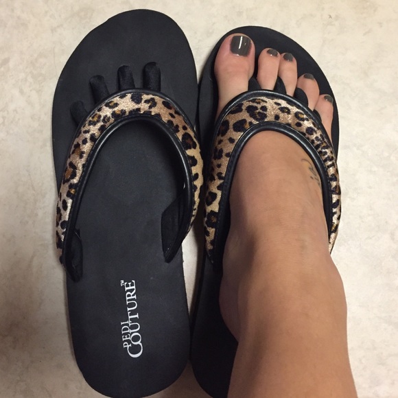 Pedicure flip flop shoes