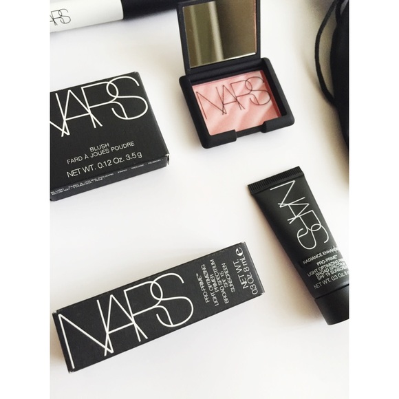 ❌SOLD❌ NARS makeup bundle - Picture 2 of 2