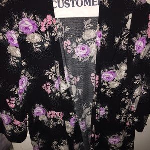 Forever 21 Black with Floral Print Kimono