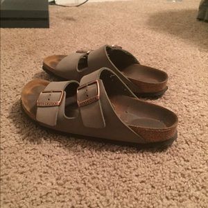 Hold Grey Birkenstocks