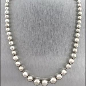 Tiffany graduated silver beaded necklace