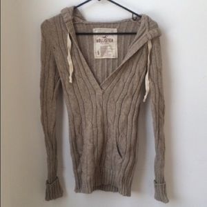 Beige Hollister Hoodie