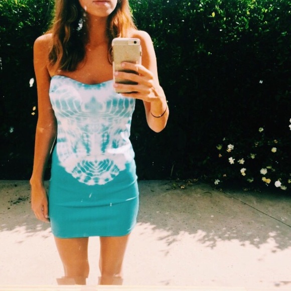 Tobi strapless dress