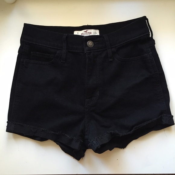 Black Hollister highwaisted shorts