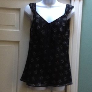 Ann Taylor Top. Size 8 sleeveless