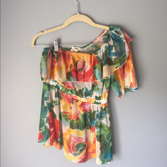Floral one shoulder top