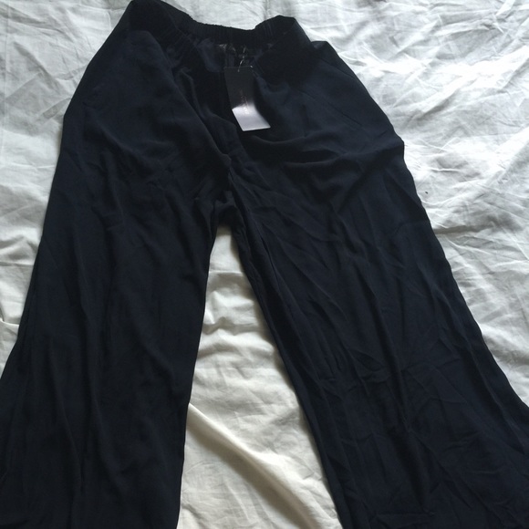 Zara wide leg trousers/pants. Navy blue