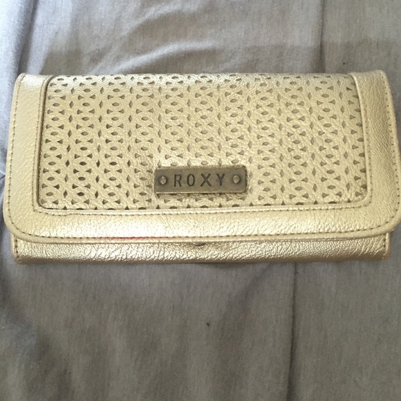 Roxy Gold Wallet