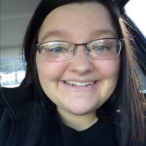 Meet your Posher, Kylee