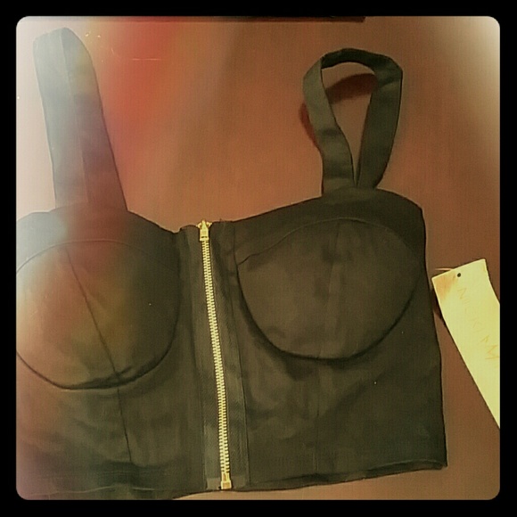 Nicki Minaj Tops - •SOLD• NWT NICKI MINAJ Crop Top