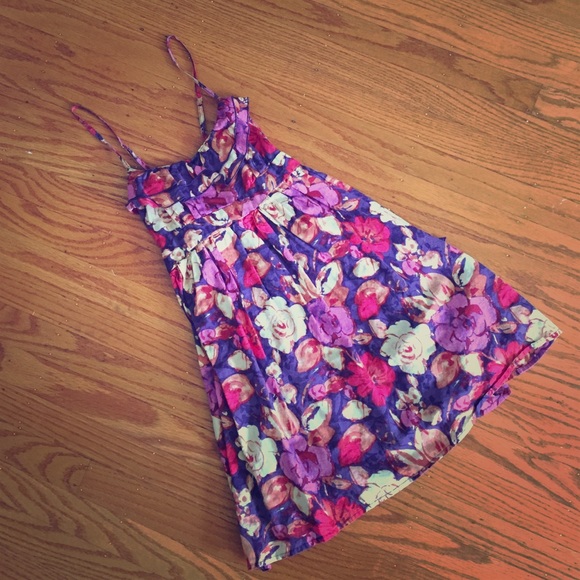 Ladies floral sun dress size XS