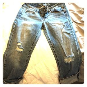 American eagle capris