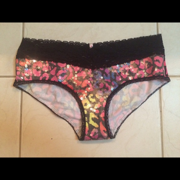 Low rise hipster size medium - Picture 1 of 3