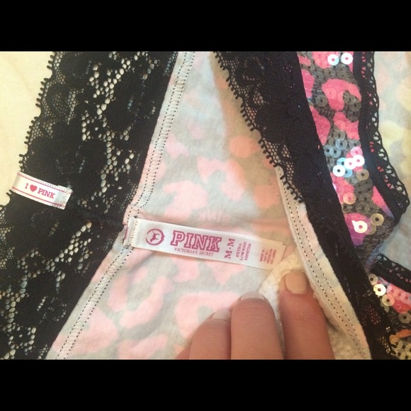 Low rise hipster size medium - Picture 3 of 3