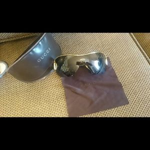 Gucci butterfly sunglasses